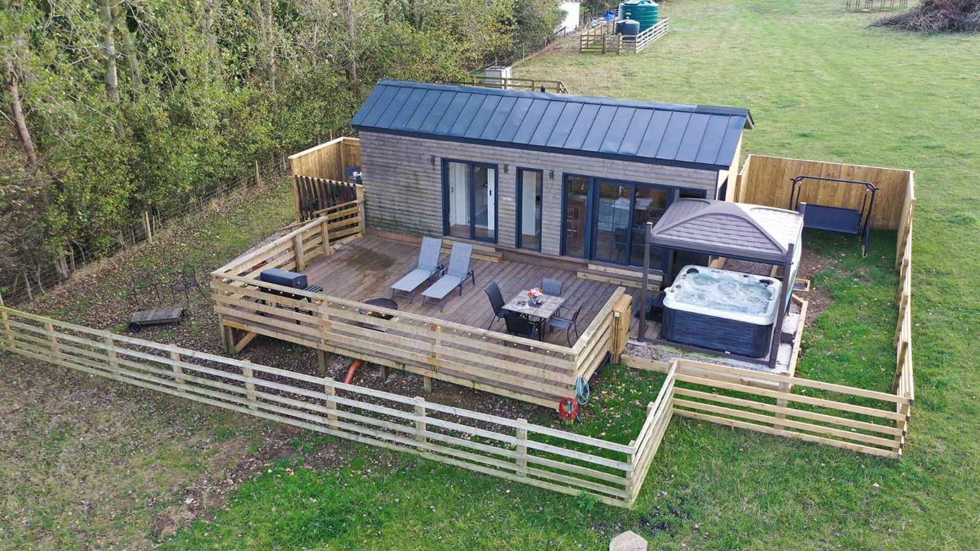 Burtree Country House, Tipi'S, Treehouse & Lodge & House Rooms With Hot Tubs In A Private Garden Тірск Екстер'єр фото