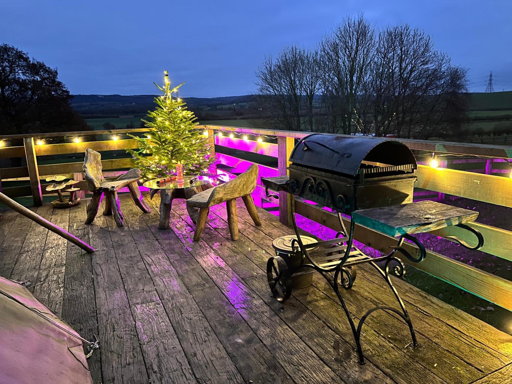 Burtree Country House, Tipi'S, Treehouse & Lodge & House Rooms With Hot Tubs In A Private Garden Тірск Екстер'єр фото