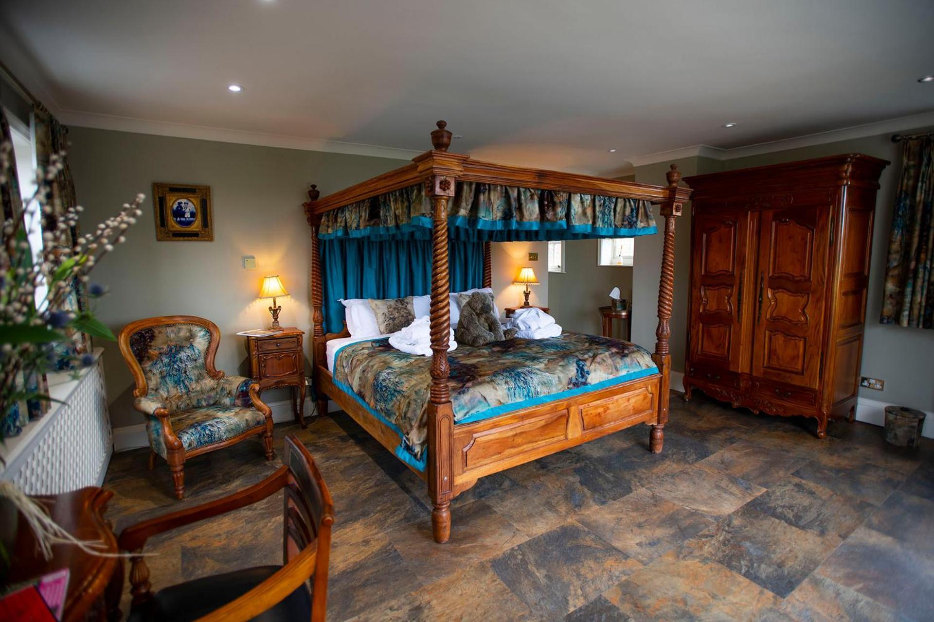 Burtree Country House, Tipi'S, Treehouse & Lodge & House Rooms With Hot Tubs In A Private Garden Тірск Екстер'єр фото