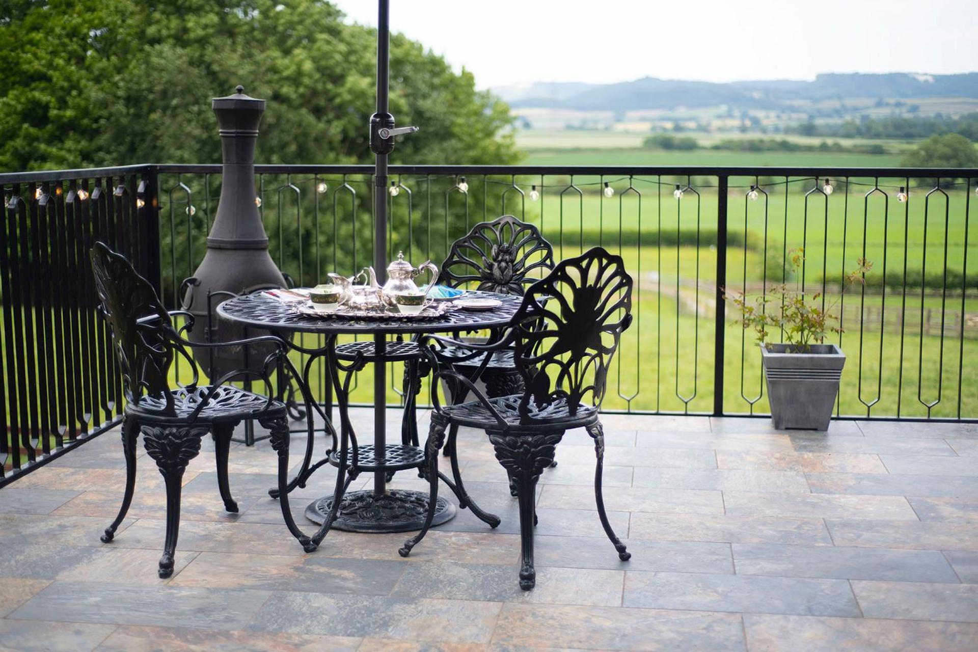 Burtree Country House, Tipi'S, Treehouse & Lodge & House Rooms With Hot Tubs In A Private Garden Тірск Екстер'єр фото